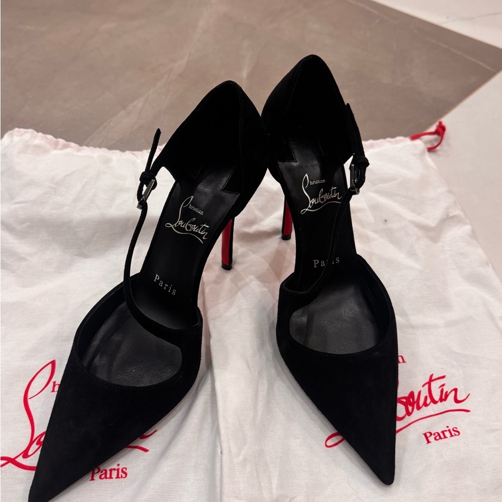 Christian Louboutin Black Heels with Signature Red Sole